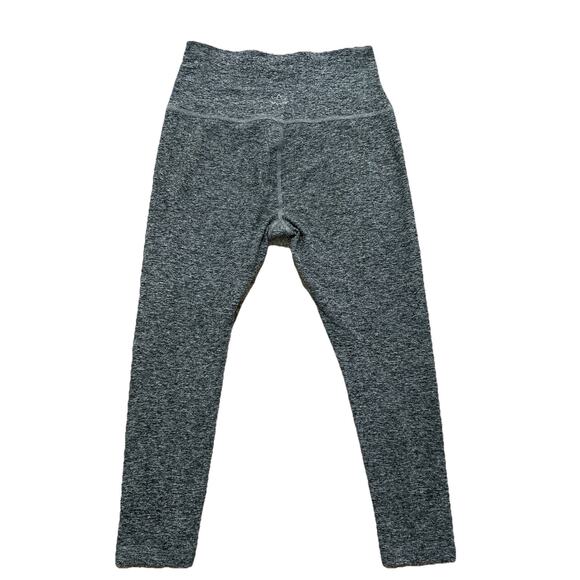 Beyond Yoga High Rise Legging Heathered Gray Women's M Capri length 20.5 Inseam - Picture 7 of 7